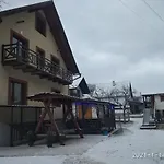 Gorec Деревянный коттедж