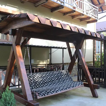 Деревянный коттедж Gorec *