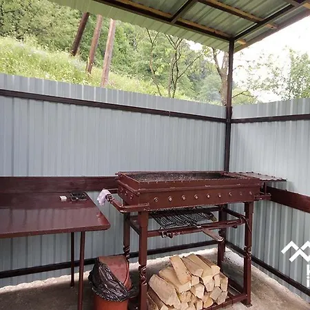 Gorec Деревянный коттедж Яремча