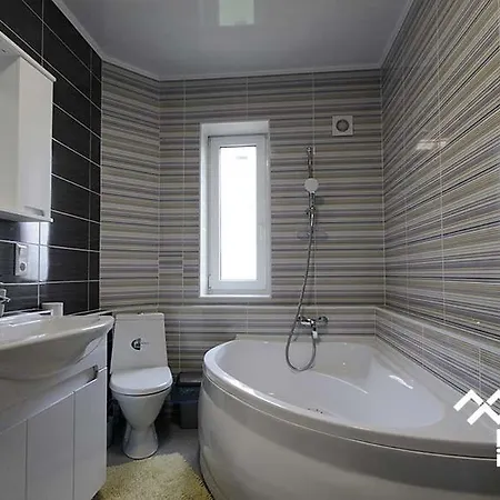 Gorec Деревянный коттедж