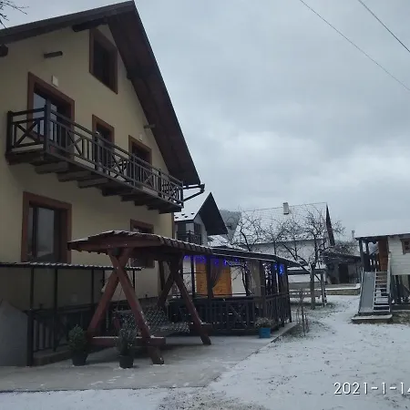 Gorec Деревянный коттедж
