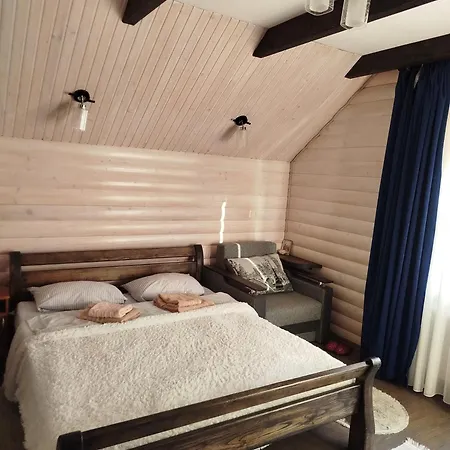 Деревянный коттедж Gorec