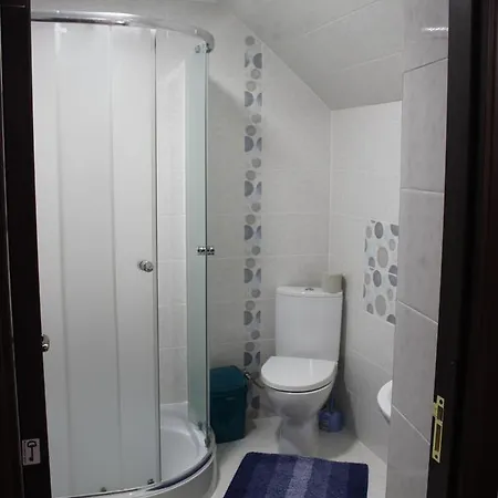 Деревянный коттедж Gorec