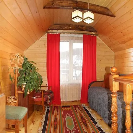 Деревянный коттедж Gorec *